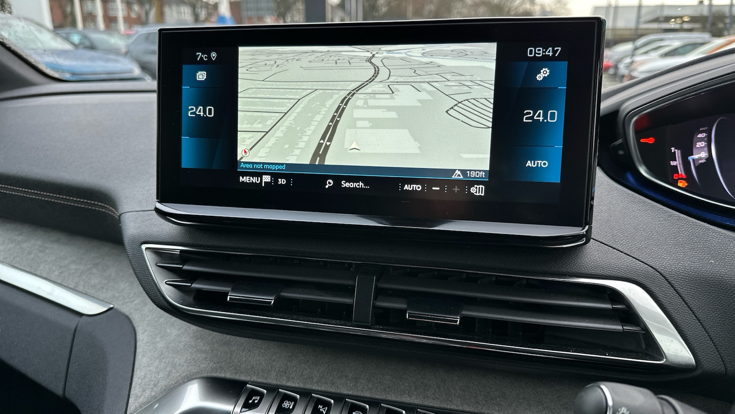 Used Peugeot 3008 2022 for sale - 76966110: Photo 32