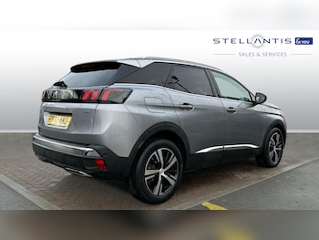 Used Peugeot 3008 2022 for sale - 76966110: Photo