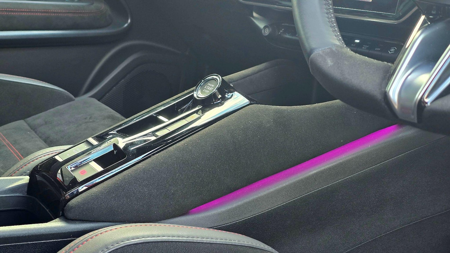 Used Alfa Romeo Junior 2025 for sale - 76574231: Photo 30