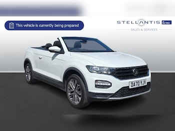 Used Volkswagen T-Roc 2021 for sale - 79050417: Photo