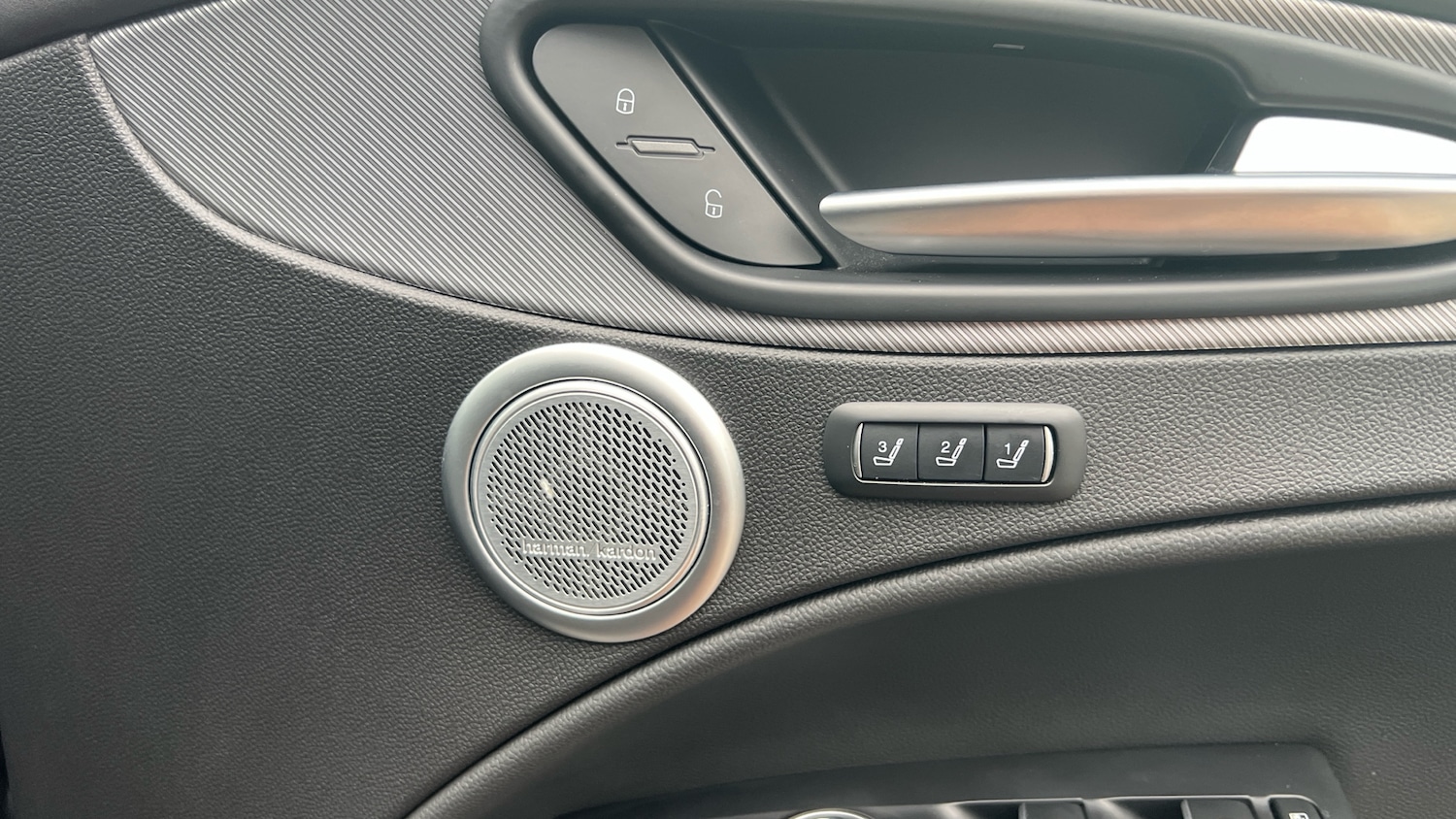 Used Alfa Romeo Stelvio 2023 for sale - 76099805: Photo 22