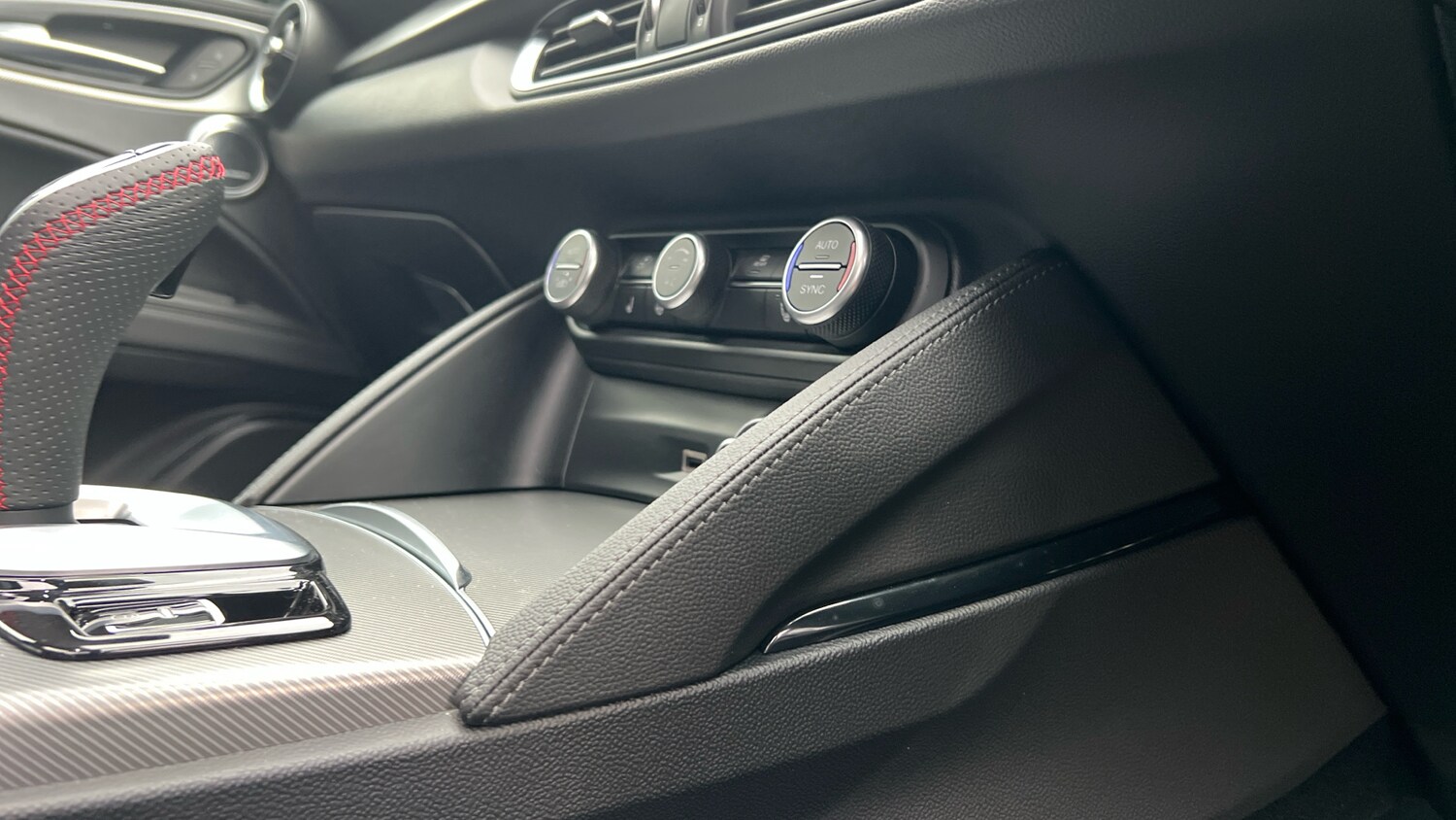 Used Alfa Romeo Stelvio 2023 for sale - 76099805: Photo 40