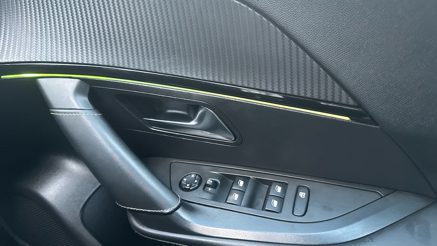 Used Peugeot 2008 2020 for sale - 77239218: Photo 23