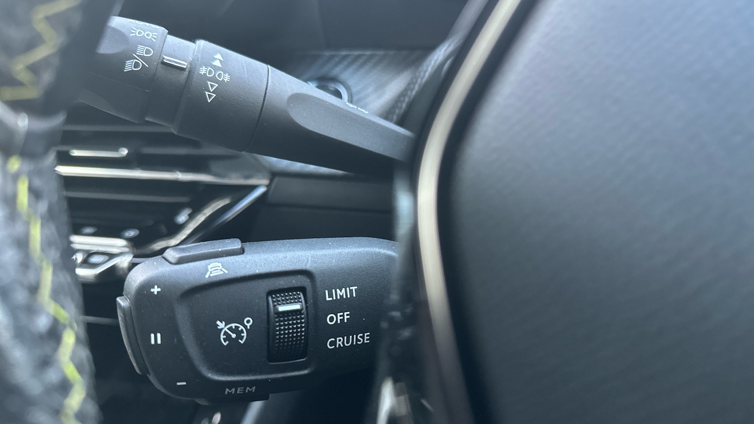 Used Peugeot 2008 2020 for sale - 77239218: Photo 28