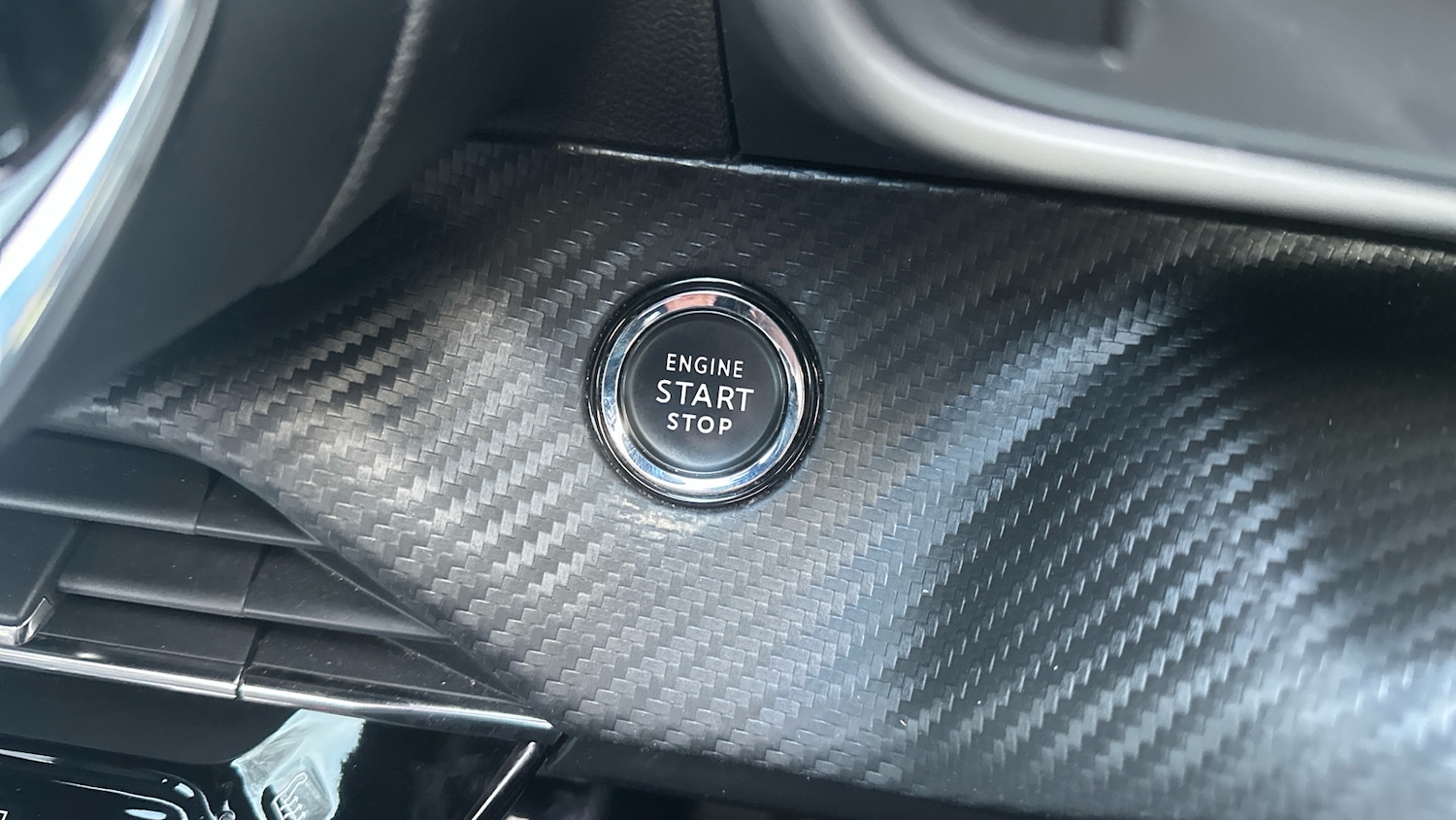 Used Peugeot 2008 2020 for sale - 77239218: Photo 41