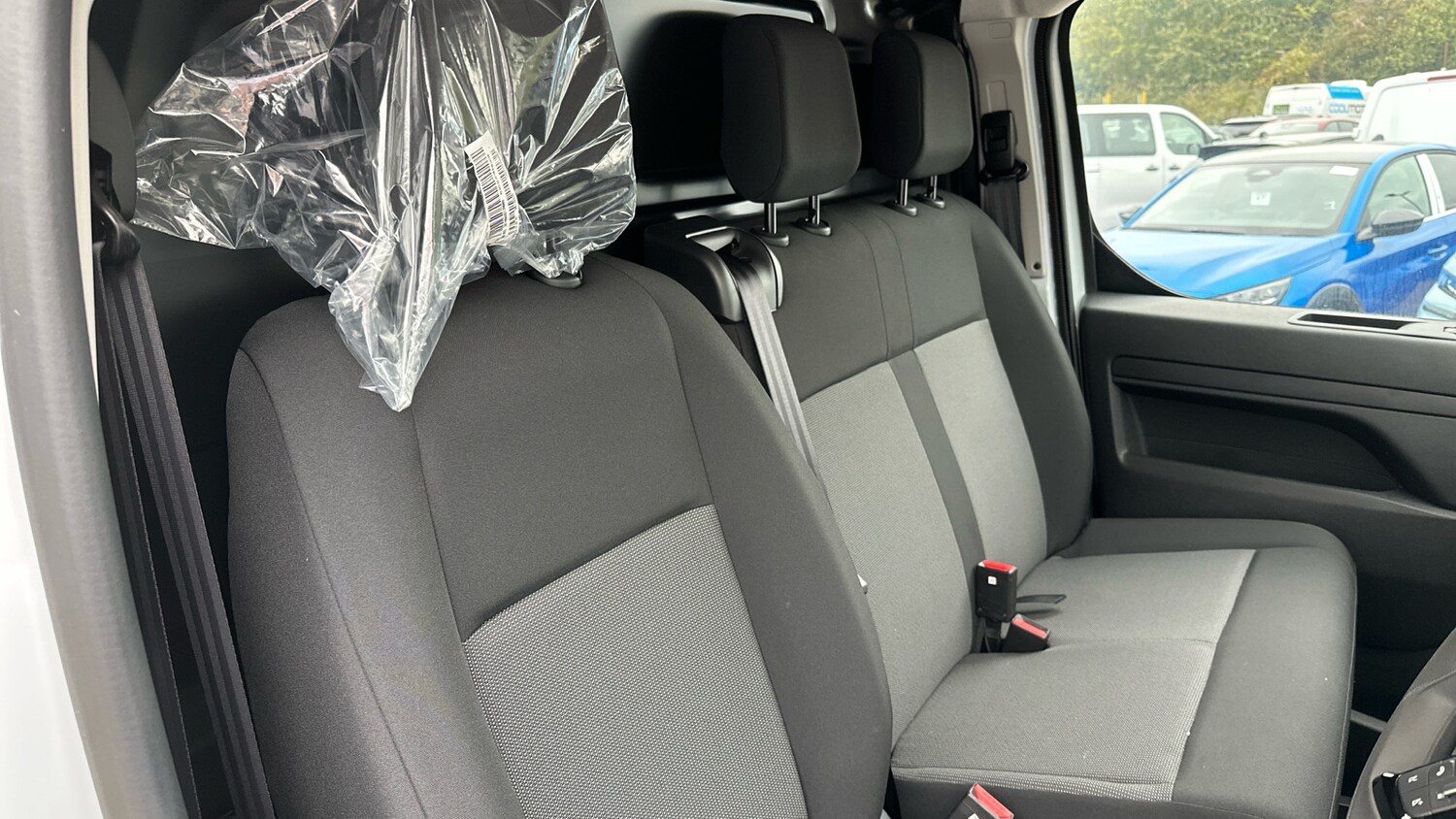 Used Citroen Dispatch 2024 for sale - 76338264: Photo 42