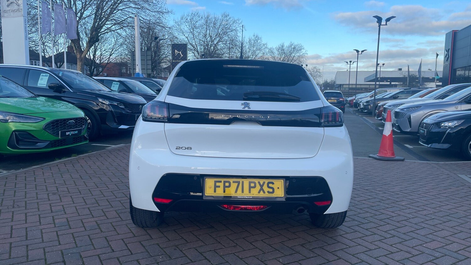 Used Peugeot 208 2021 for sale - 76672223: Photo 10