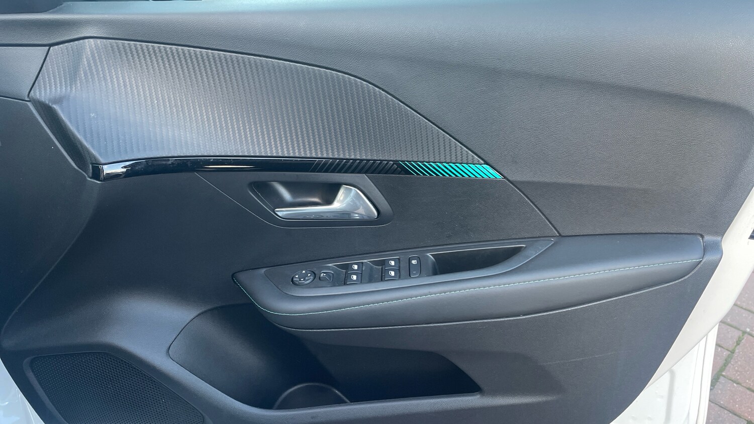 Used Peugeot 208 2021 for sale - 76672223: Photo 41