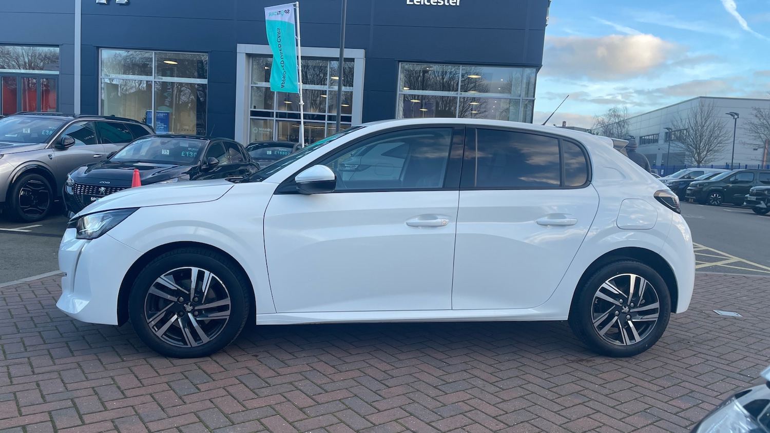 Used Peugeot 208 2021 for sale - 76672223: Photo 7