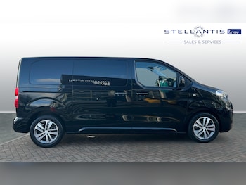 Used Peugeot Traveller 2020 for sale - 77239184: Photo