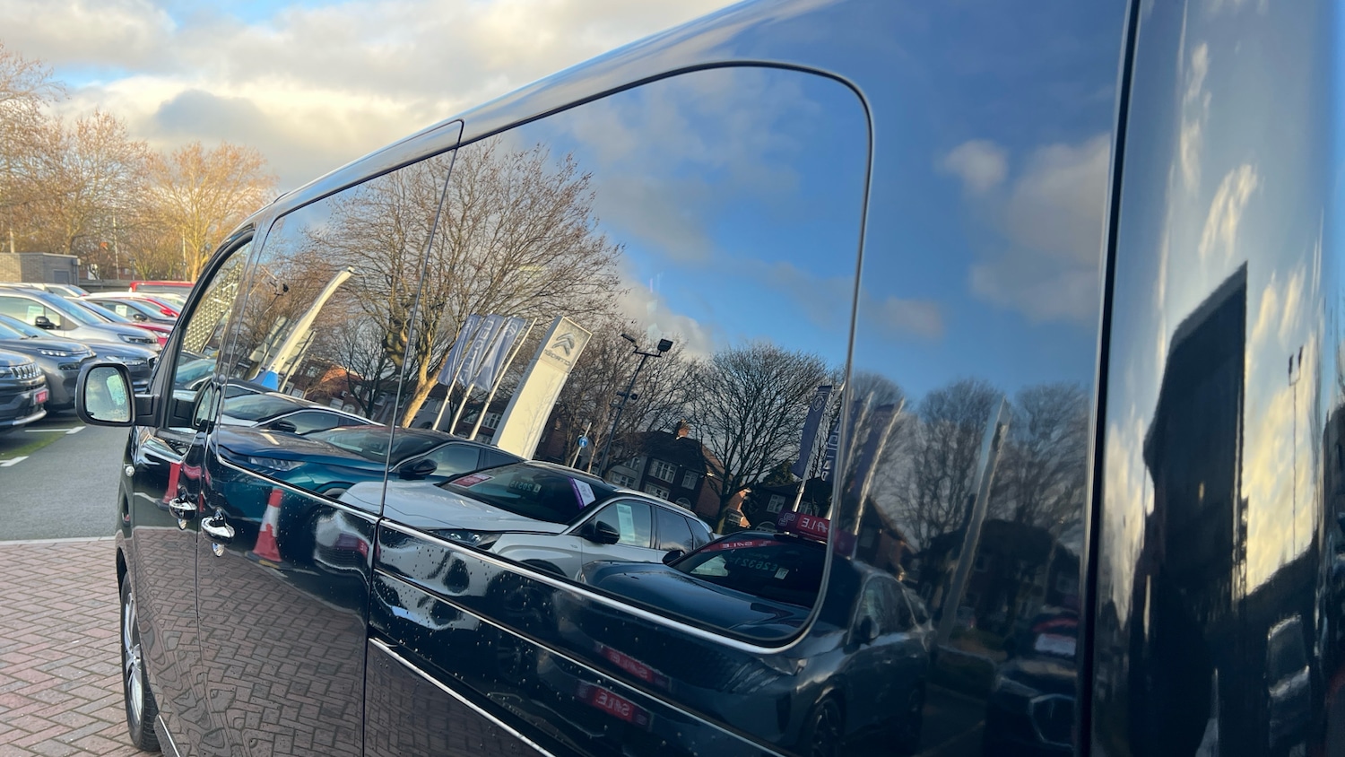 Used Peugeot Traveller 2020 for sale - 77239184: Photo 43