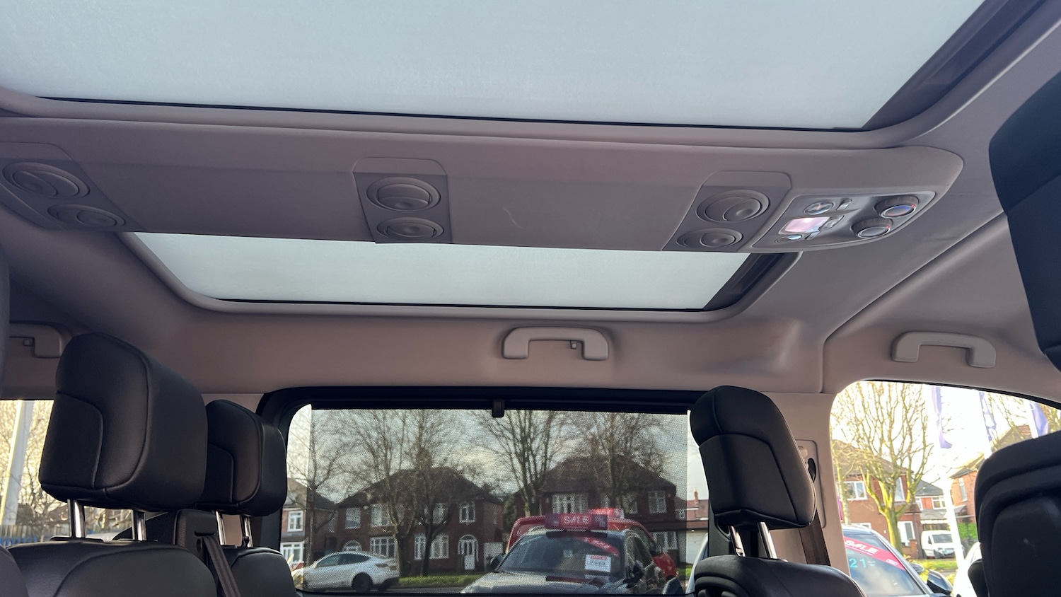 Used Peugeot Traveller 2020 for sale - 77239184: Photo 49