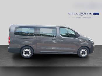 Used Vauxhall Vivaro Life 2023 for sale - 79875485: Photo