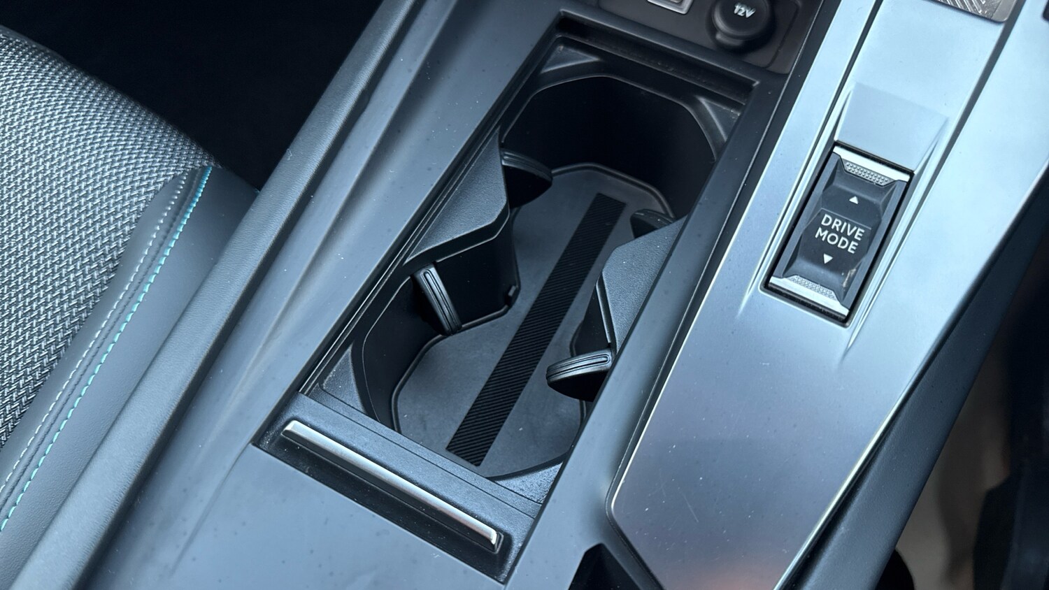 Used Peugeot 308 SW 2022 for sale - 77082313: Photo 29