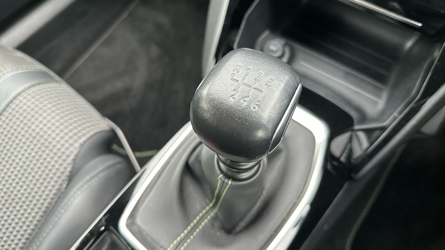 Used Peugeot 2008 2022 for sale - 76043900: Photo 20