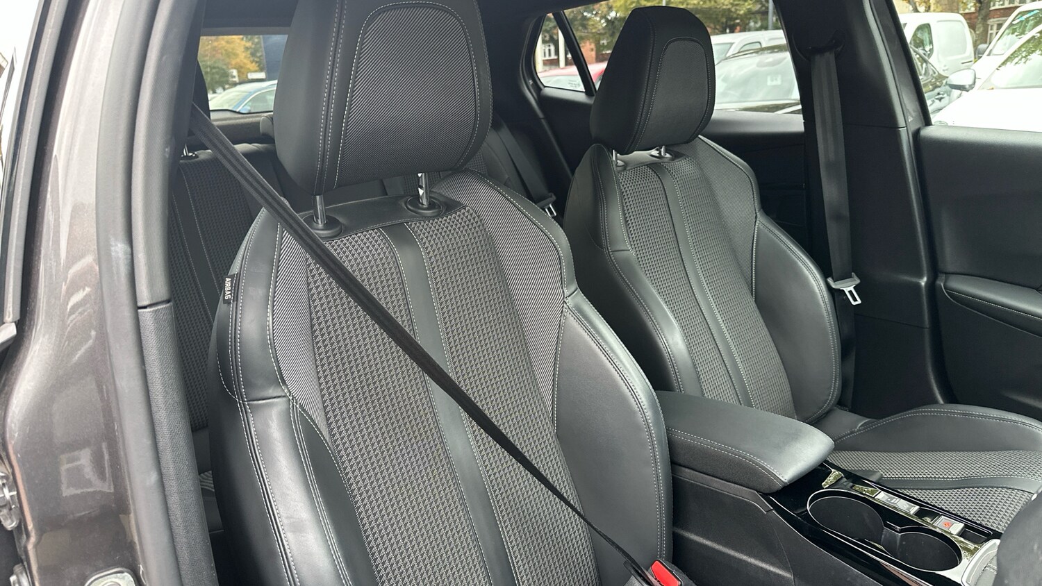 Used Peugeot 2008 2022 for sale - 76043900: Photo 42