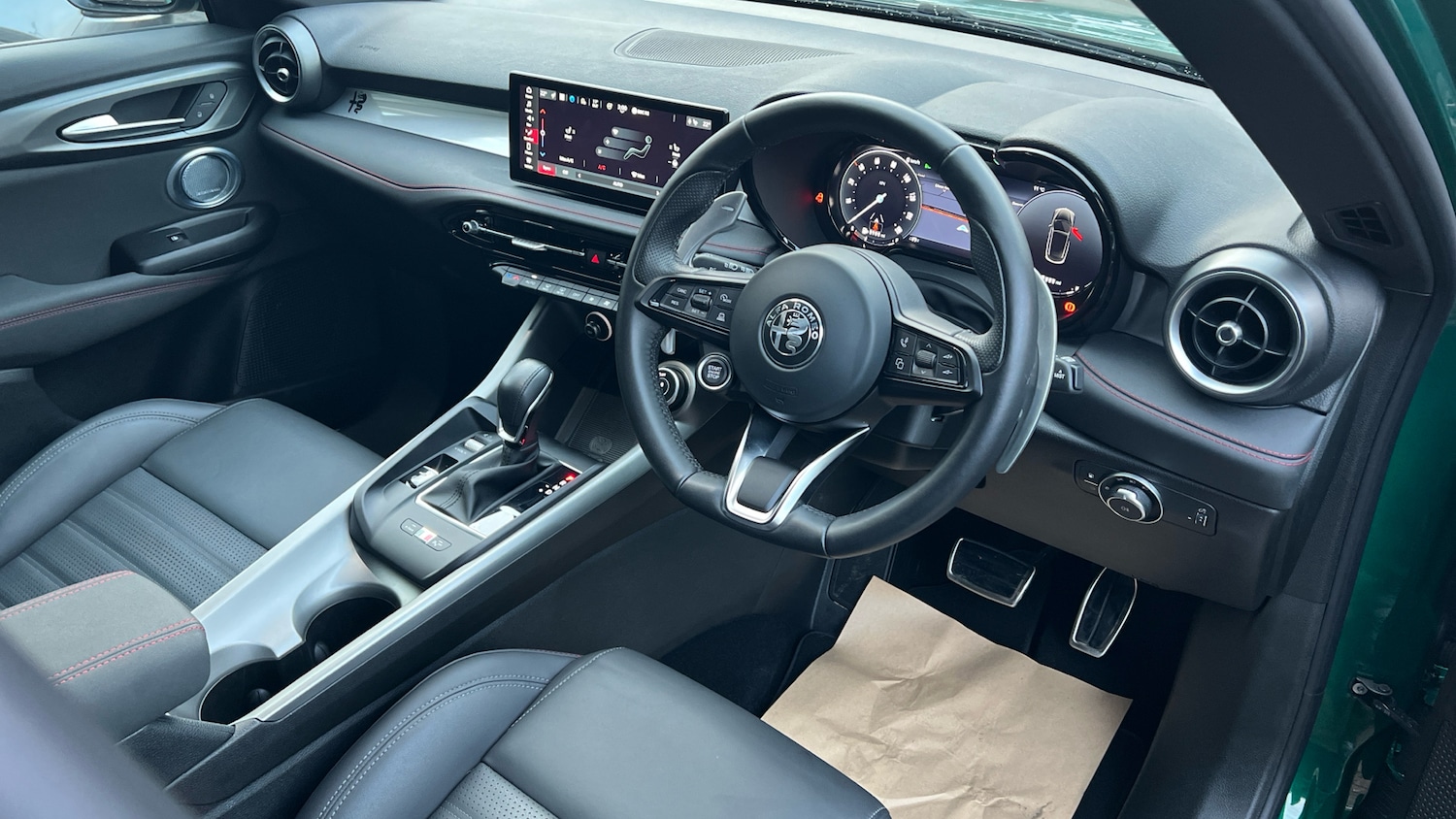 Used Alfa Romeo Tonale 2024 for sale - 76574295: Photo 12