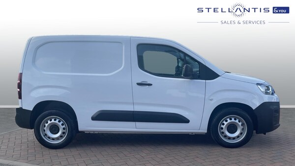 Used Citroen Berlingo 2024 for sale - 76123538: Photo 2