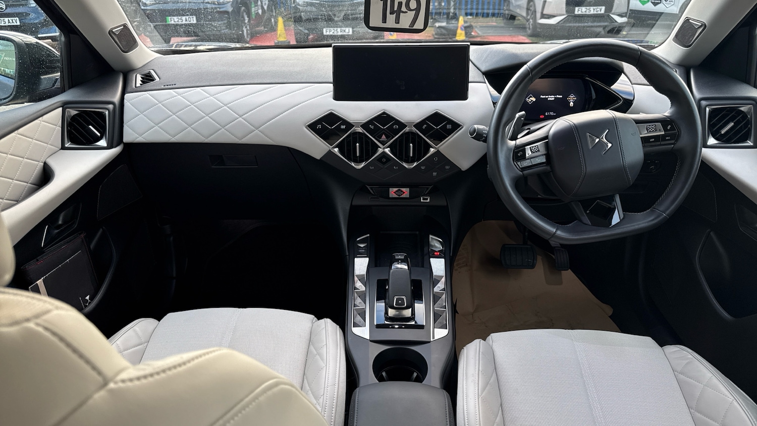 Used DS Automobiles DS 3 Crossback 2021 for sale - 76914384: Photo 4