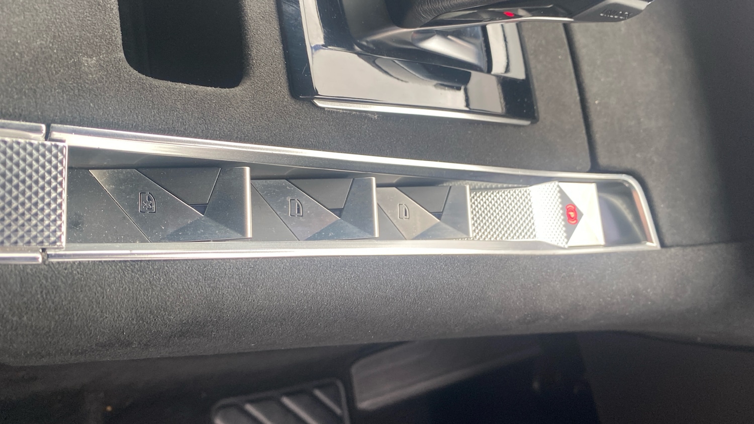 Used DS Automobiles DS 7 2024 for sale - 76486416: Photo 21