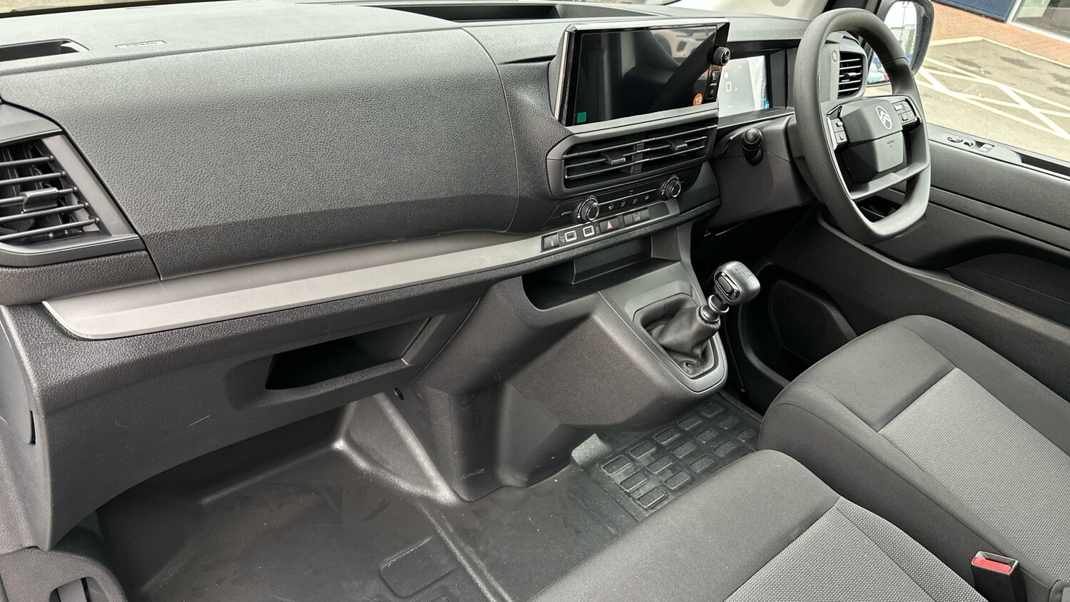 Used Citroen Dispatch 2024 for sale - 76338259: Photo 12