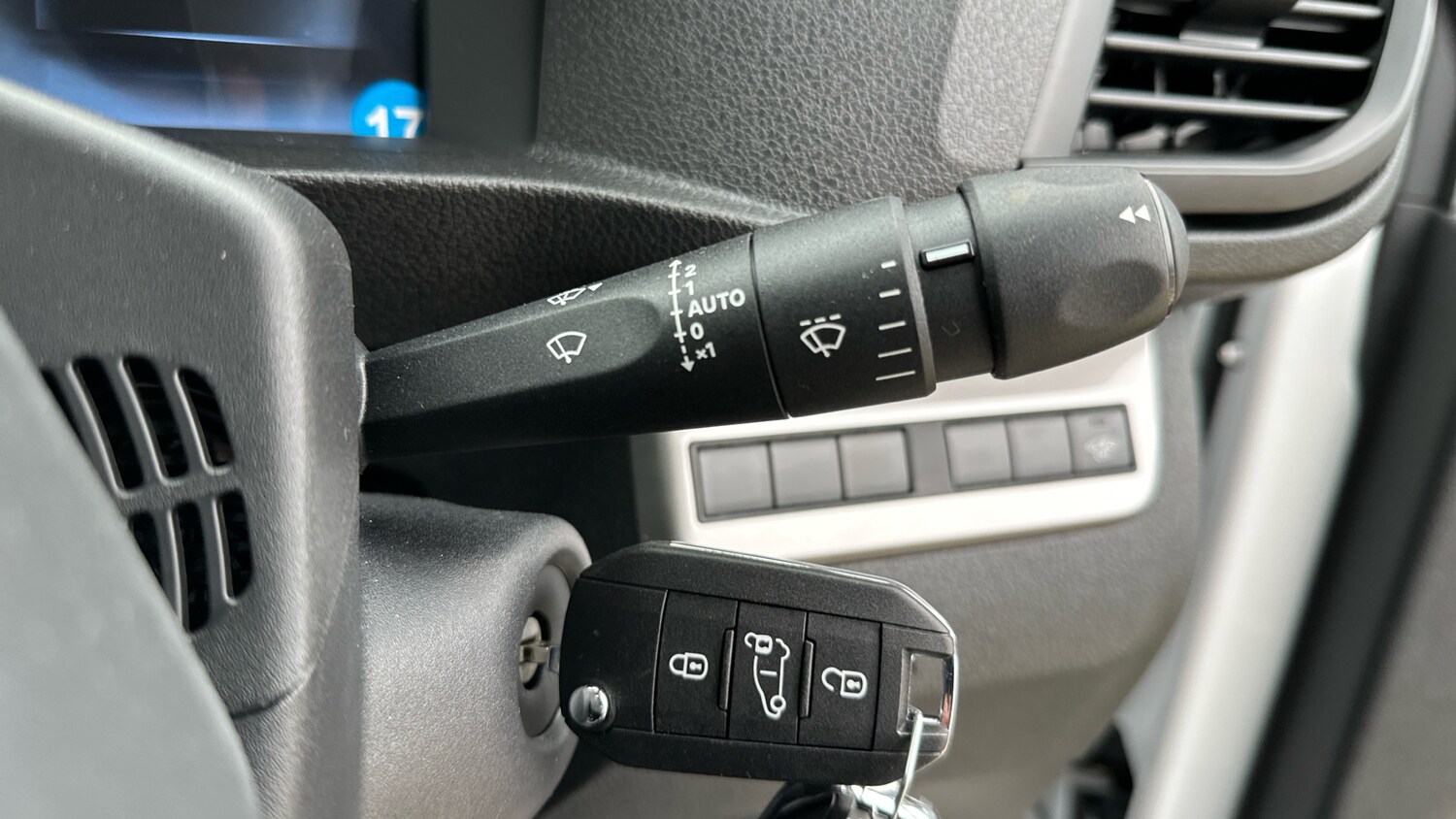 Used Citroen Dispatch 2024 for sale - 76338259: Photo 28