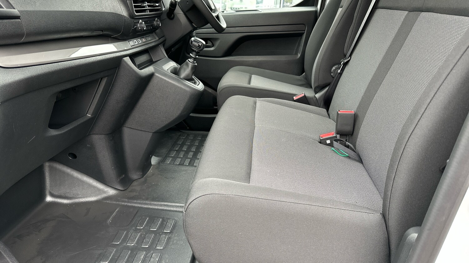 Used Citroen Dispatch 2024 for sale - 76338259: Photo 33