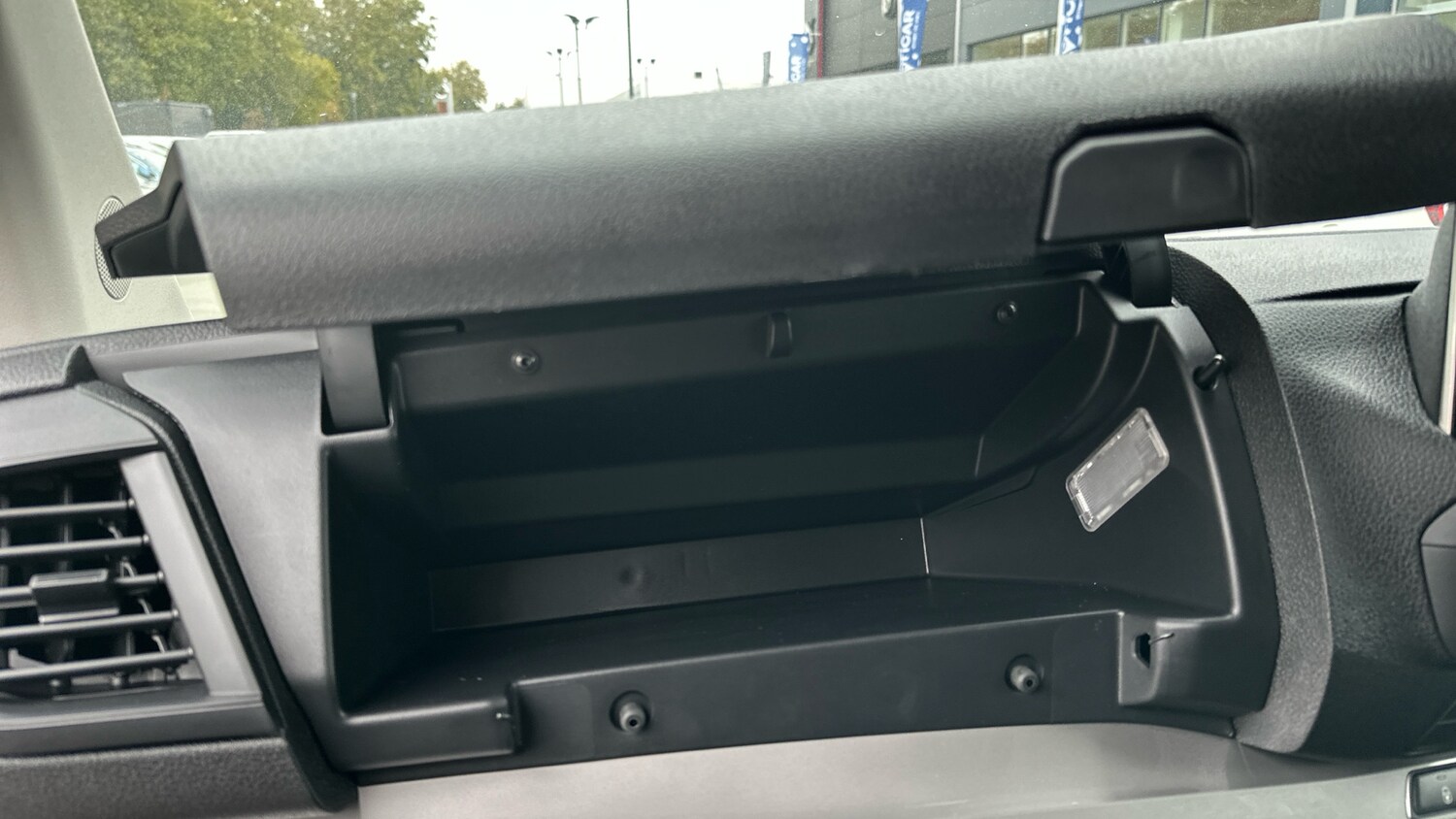 Used Citroen Dispatch 2024 for sale - 76338259: Photo 40