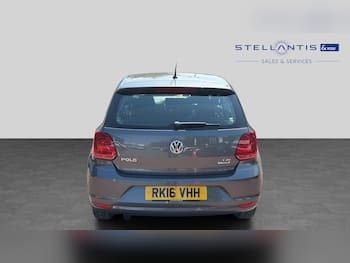 Used Volkswagen Polo 2016 for sale - 79522304: Photo