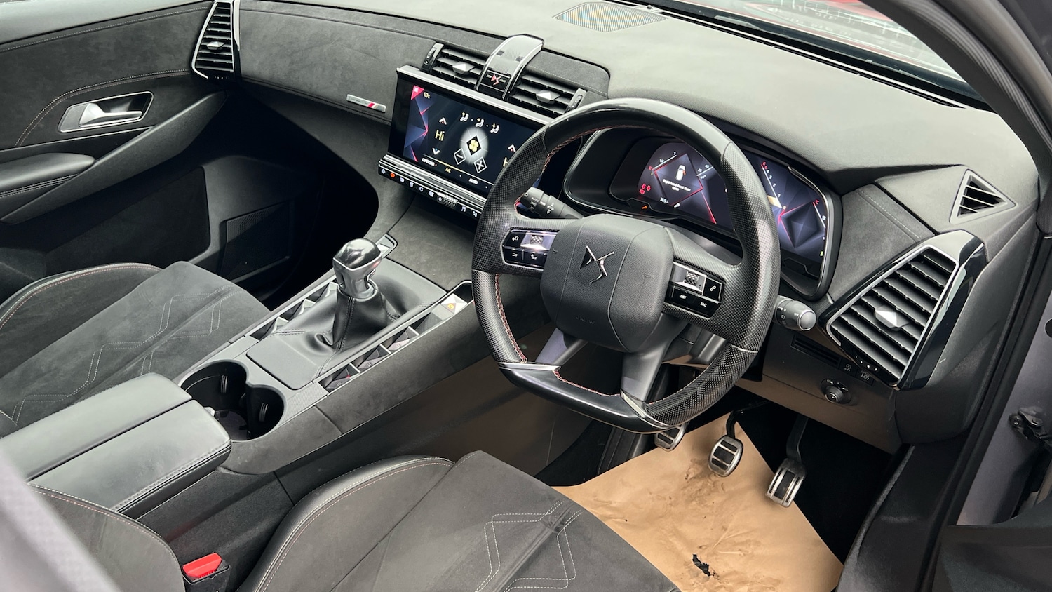 Used DS Automobiles DS 7 Crossback 2021 for sale - 76856195: Photo 11