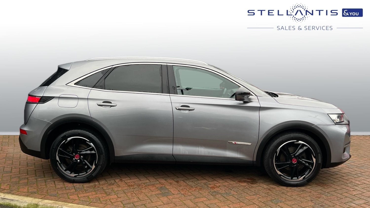 Used DS Automobiles DS 7 Crossback 2021 for sale - 76856195: Photo 2