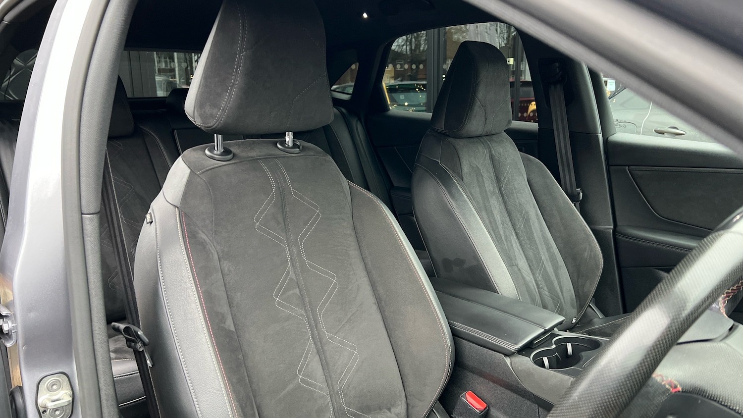 Used DS Automobiles DS 7 Crossback 2021 for sale - 76856195: Photo 27