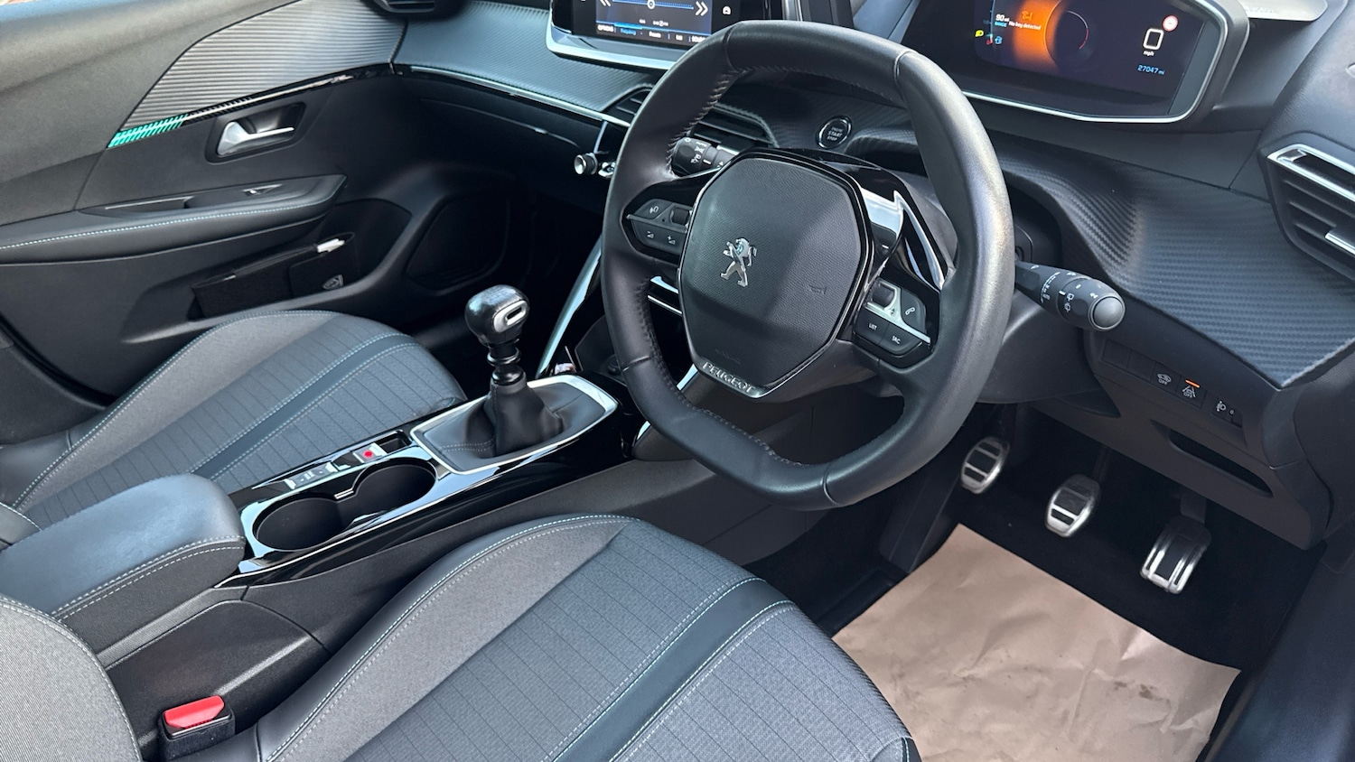 Used Peugeot 208 2023 for sale - 76803280: Photo 11