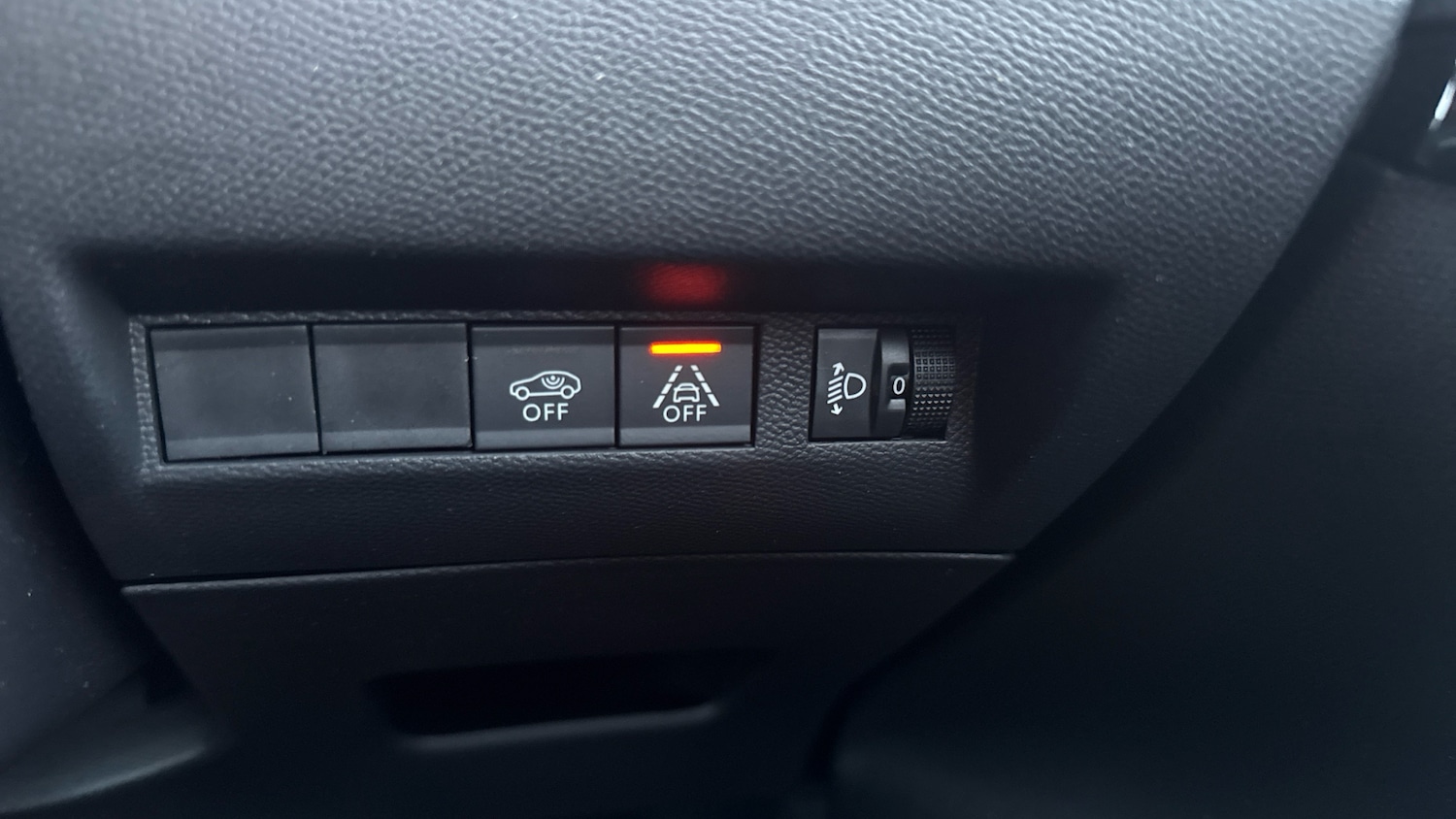 Used Peugeot 208 2023 for sale - 76803280: Photo 25