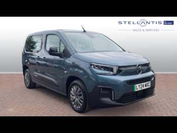 2024 - 52kWh PLUS M MPV 5dr Electric Auto (7.4kW Charger) (136 ps)