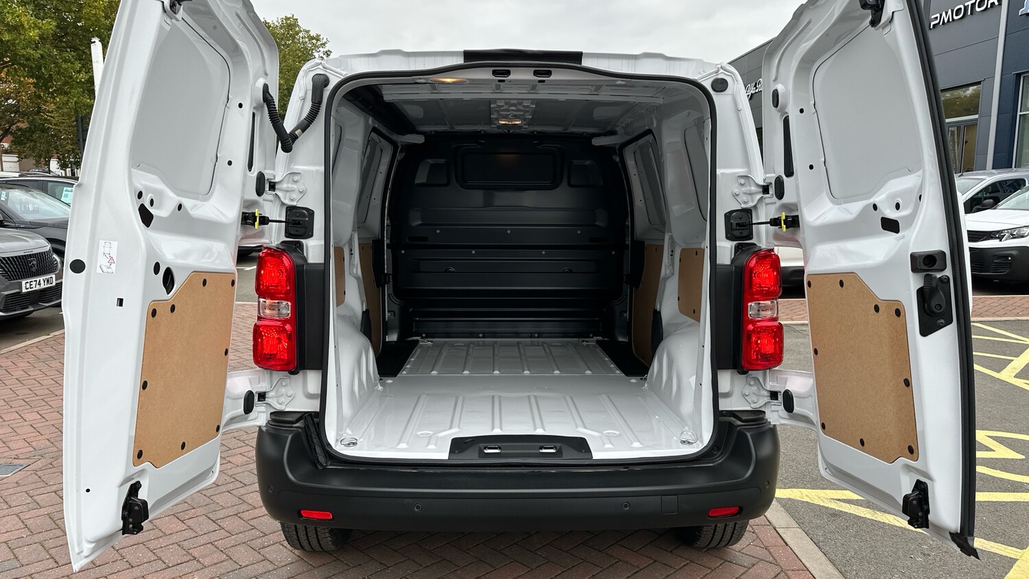 Used Citroen Dispatch 2024 for sale - 76241085: Photo 19
