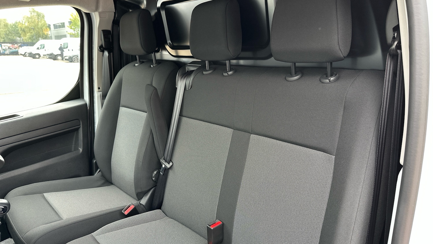 Used Citroen Dispatch 2024 for sale - 76241085: Photo 25