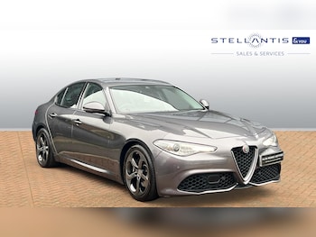 Used Alfa Romeo Giulia 2017 for sale - 77613607: Photo