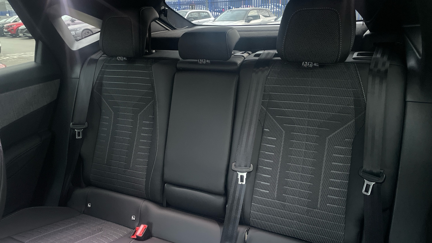 Used Peugeot 3008 2025 for sale - 77030613: Photo 25