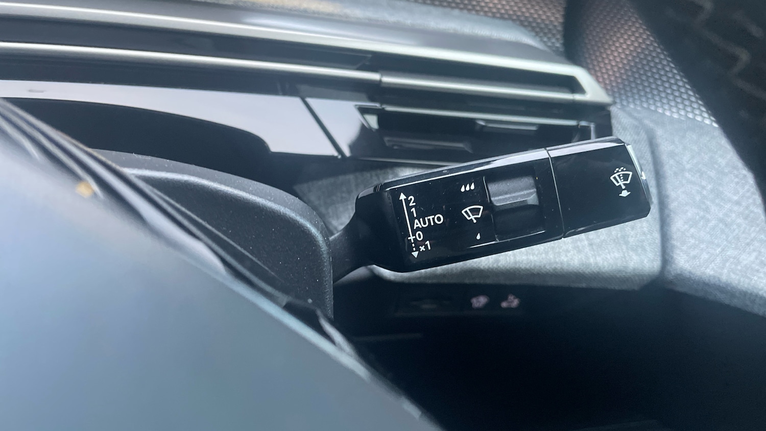 Used Peugeot 3008 2025 for sale - 77030613: Photo 28