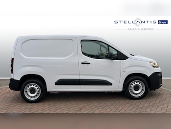 Used Citroen Berlingo 2024 for sale - 76486418: Photo