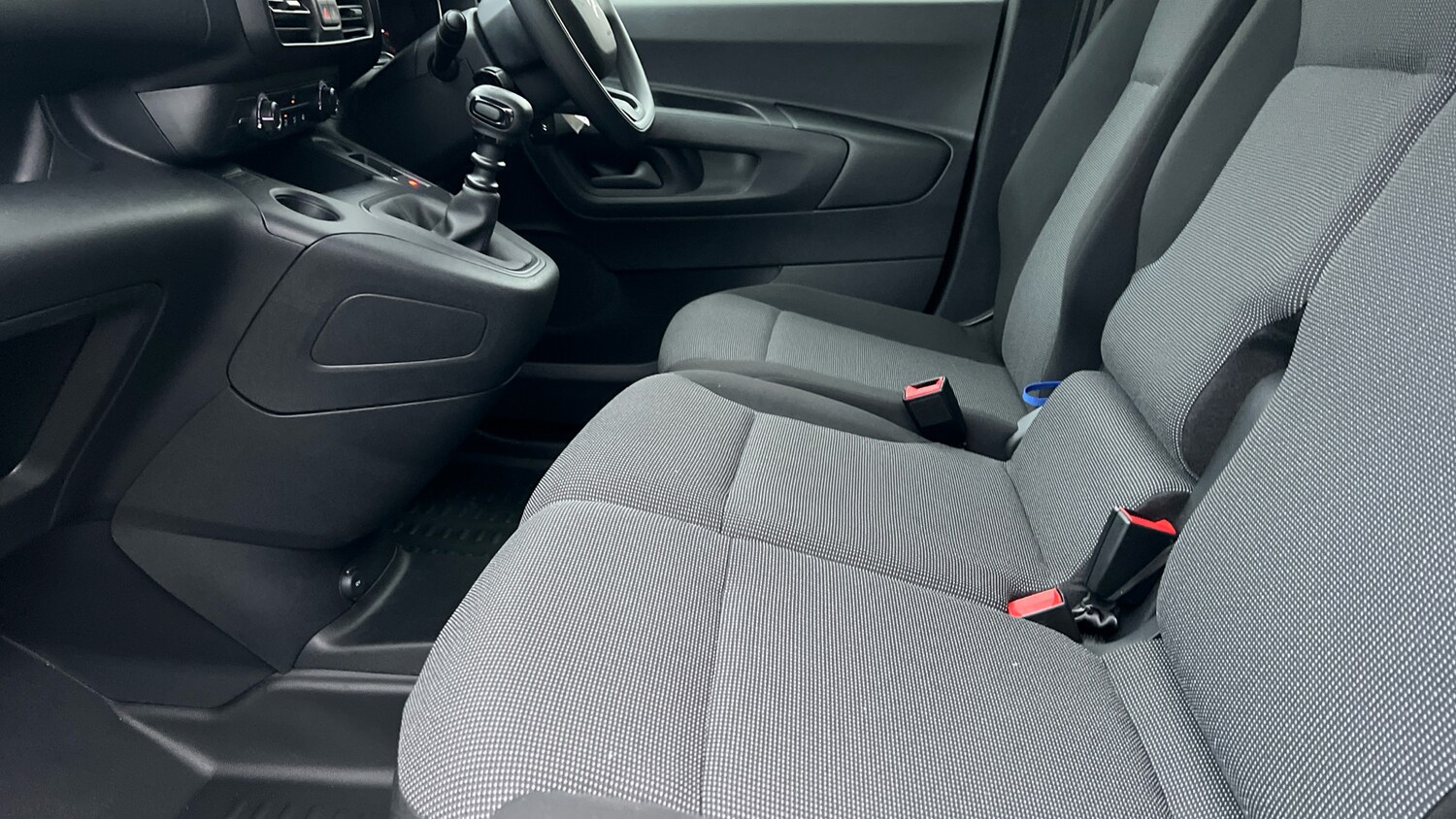 Used Citroen Berlingo 2024 for sale - 76486418: Photo 33