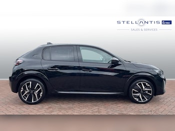 Used Peugeot 208 2025 for sale - 76202098: Photo 2