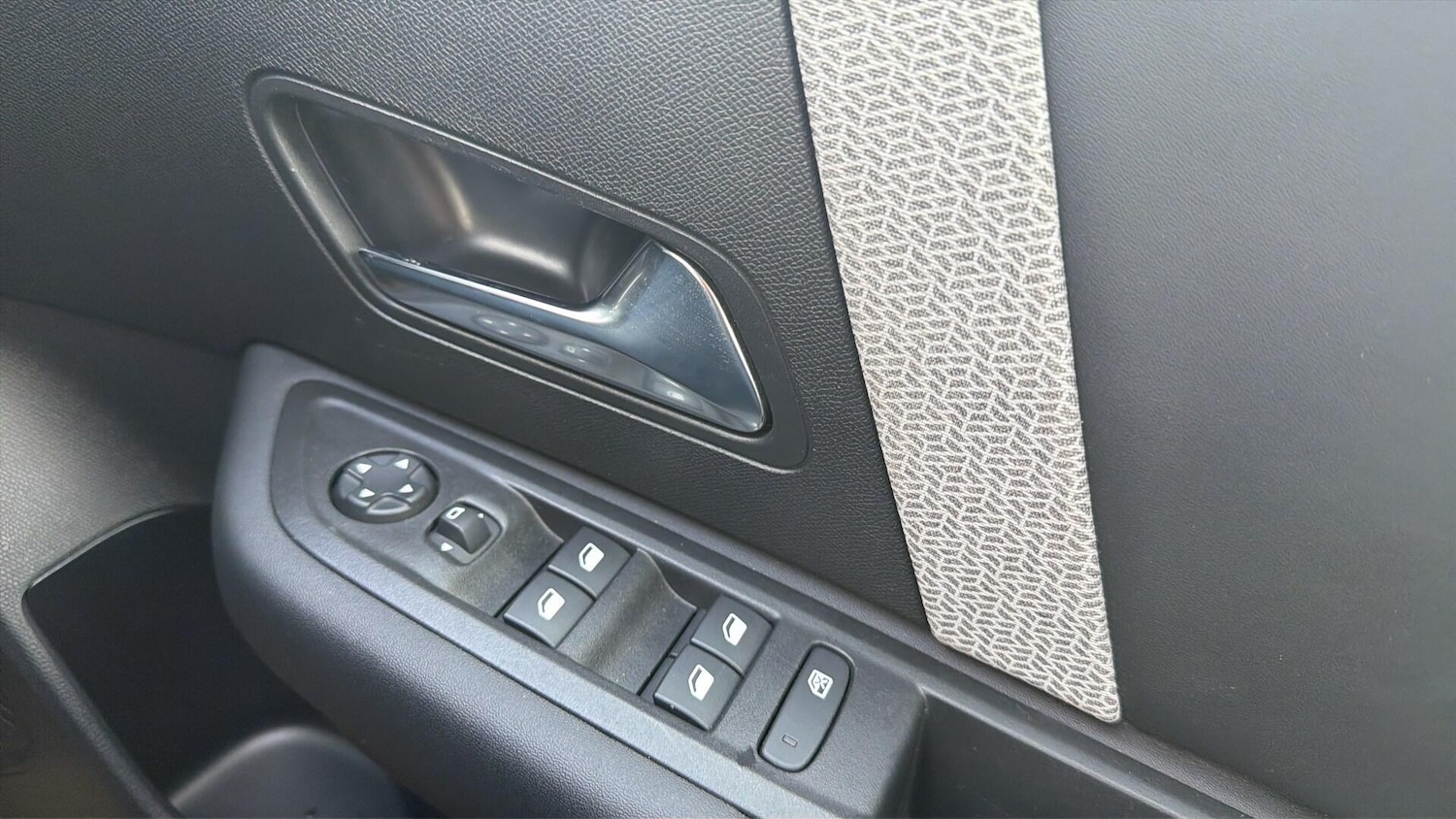 Used Citroen C4 2024 for sale - 78021167: Photo 28