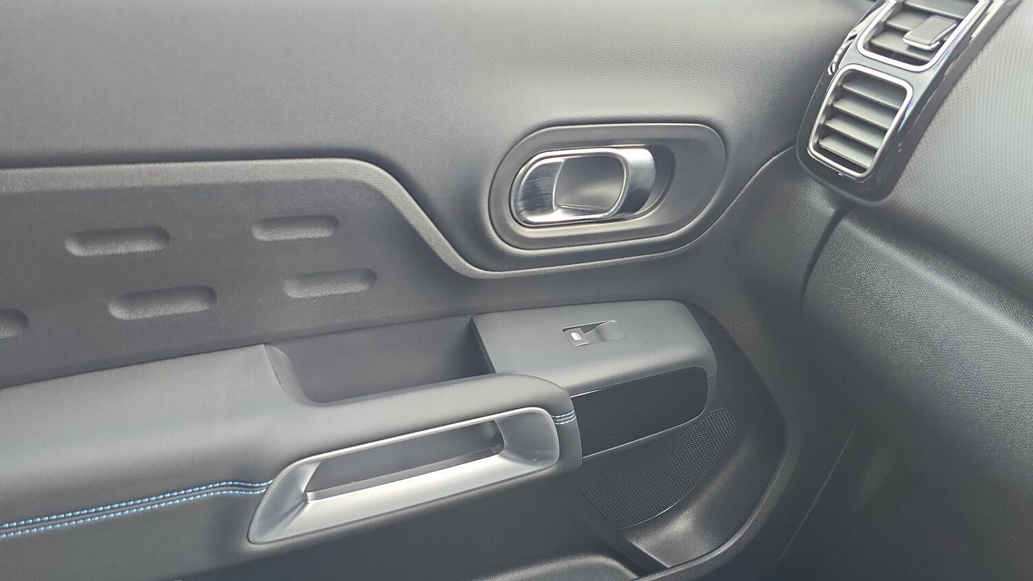 Used Citroen C5 Aircross 2025 for sale - 78136813: Photo 17