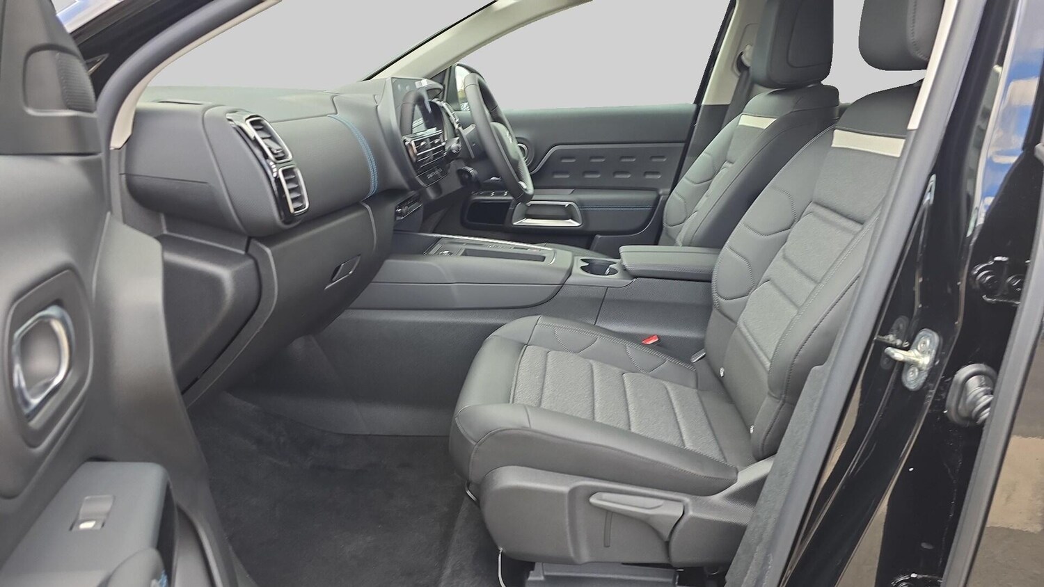 Used Citroen C5 Aircross 2025 for sale - 78136813: Photo 31