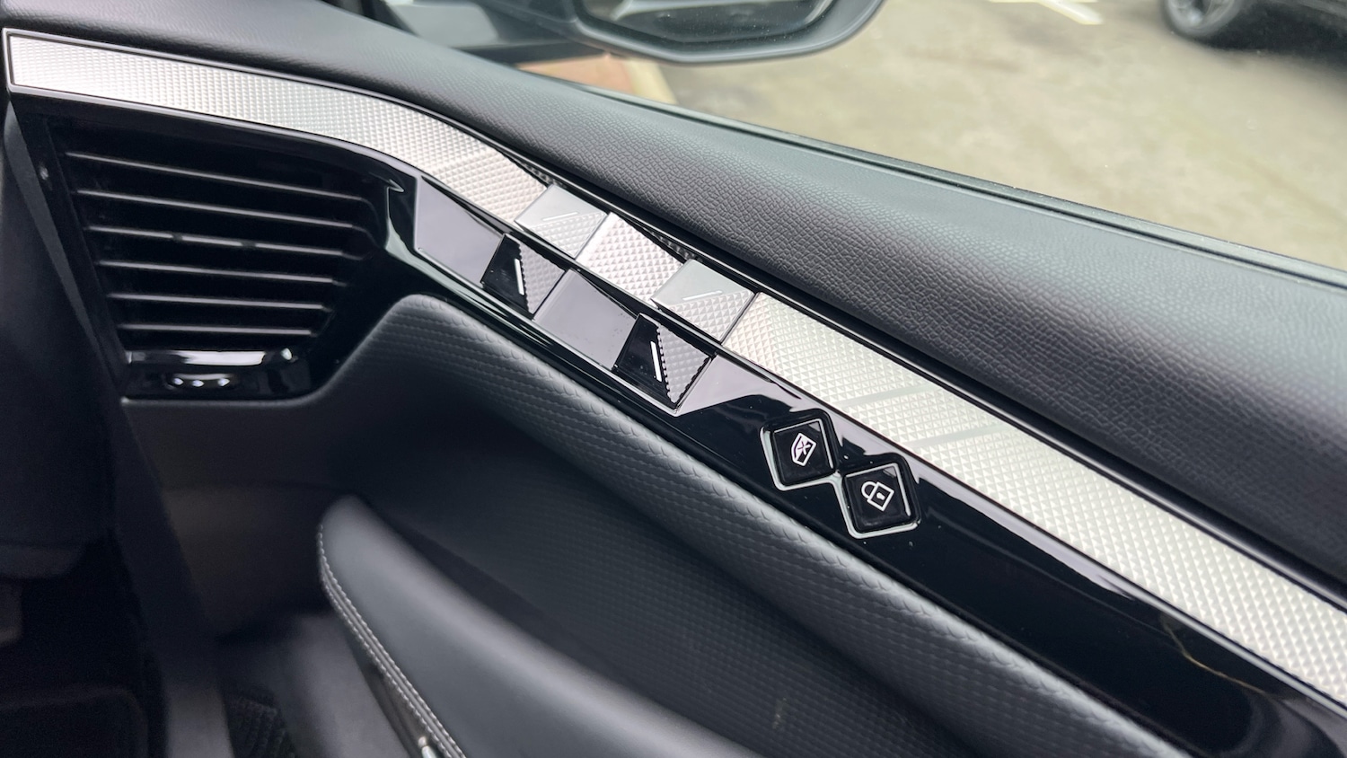 Used DS Automobiles DS 4 2024 for sale - 75840877: Photo 22