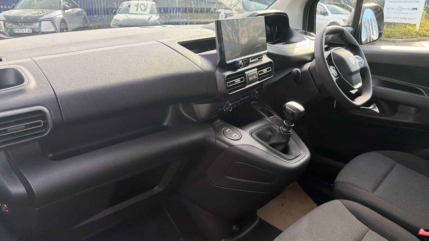 Used Peugeot Partner 2025 for sale - 77893521: Photo 12