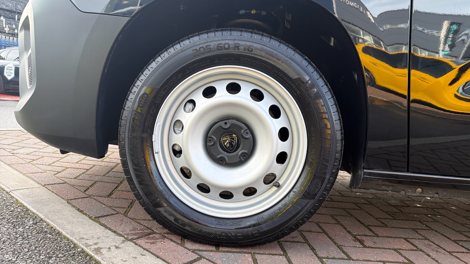 Used Peugeot Partner 2025 for sale - 77893521: Photo 14