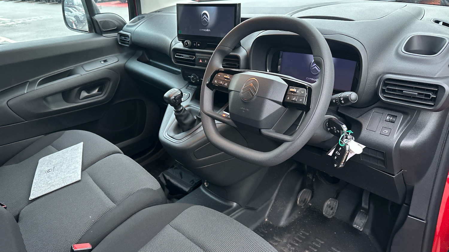 Used Citroen Berlingo 2024 for sale - 76787644: Photo 11